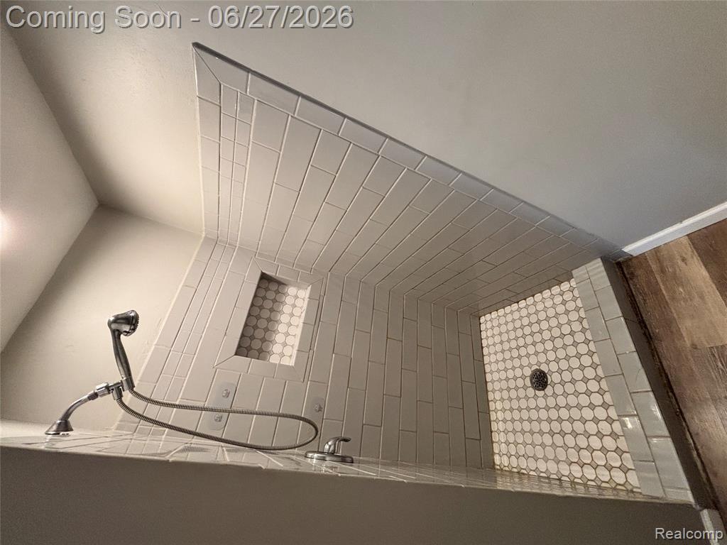 45824 Jefferson Ave, Chesterfield, MI 48047 — Photo 11