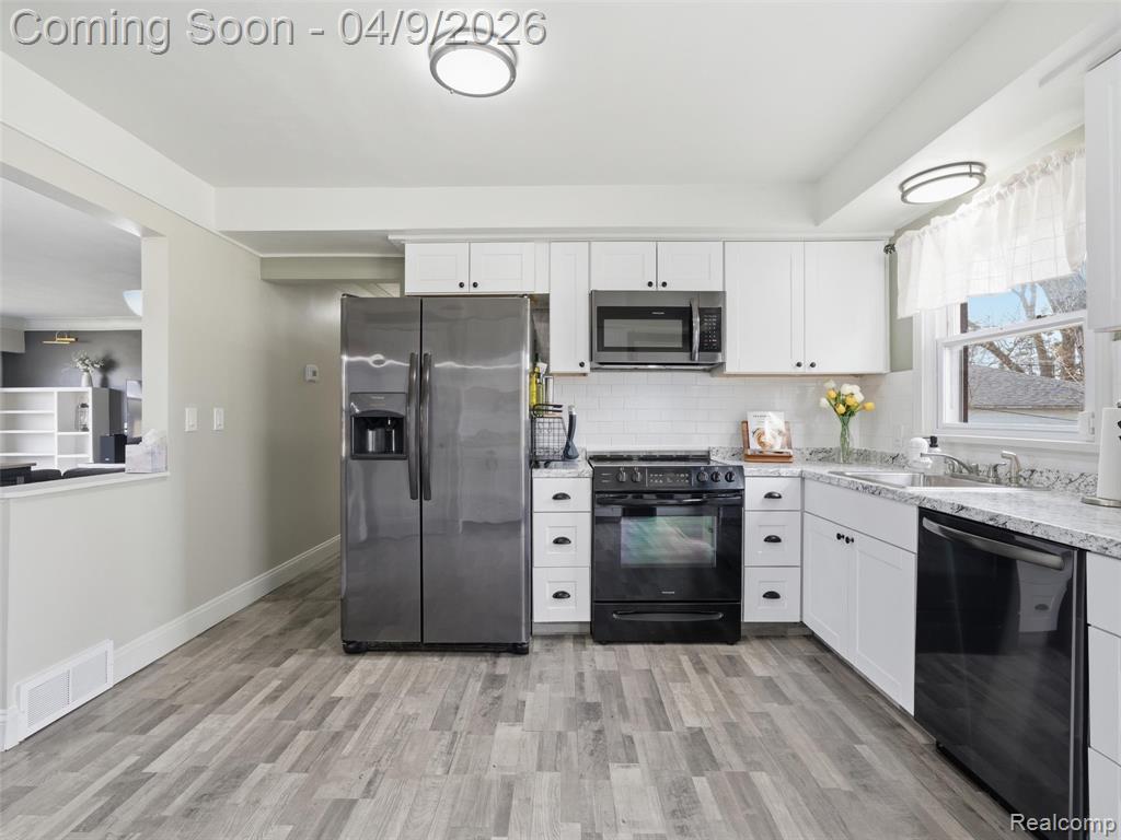 23151 Schroeder Avenue, Eastpointe, MI 48021 — Photo 16