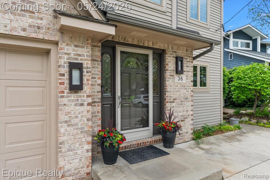 36 Highland Avenue, Lake Orion, MI 48362 — Photo 17