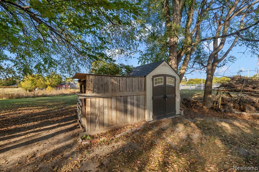 5815 Chicago Road, Warren, MI 48092 — Photo 12