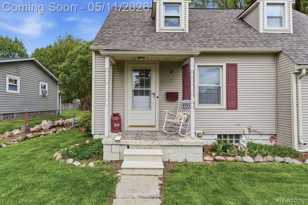 310 W Caroline Street, Fenton, MI 48430 — Photo 6