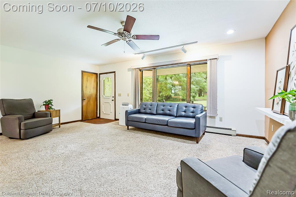 5211 Strawberry Lake Road, Whitmore Lake, MI 48189 — Photo 8
