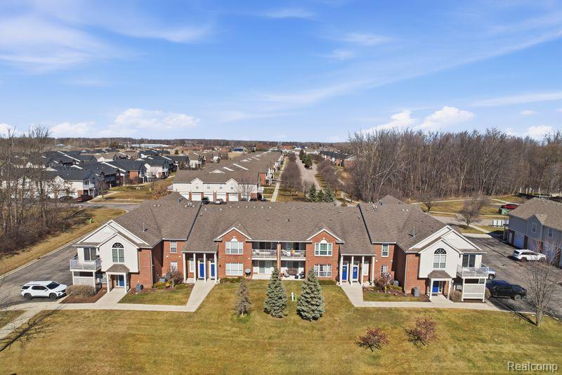 28304 Adler Park Drive S, New Baltimore, MI — Photo 28