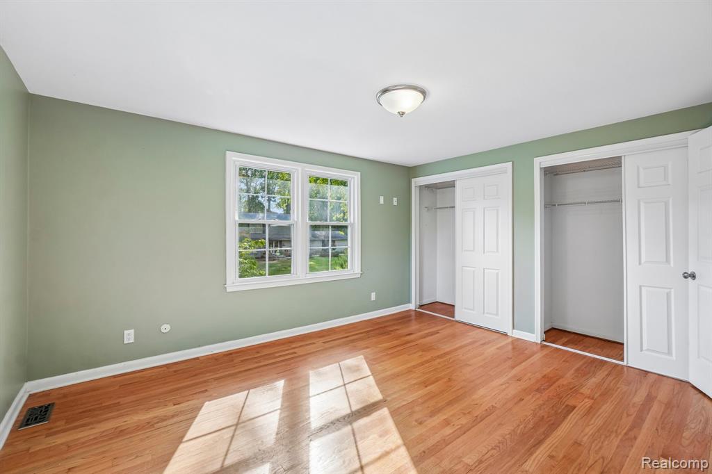 2675 Douglas Drive, Bloomfield Hills, MI 48304 — Photo 32