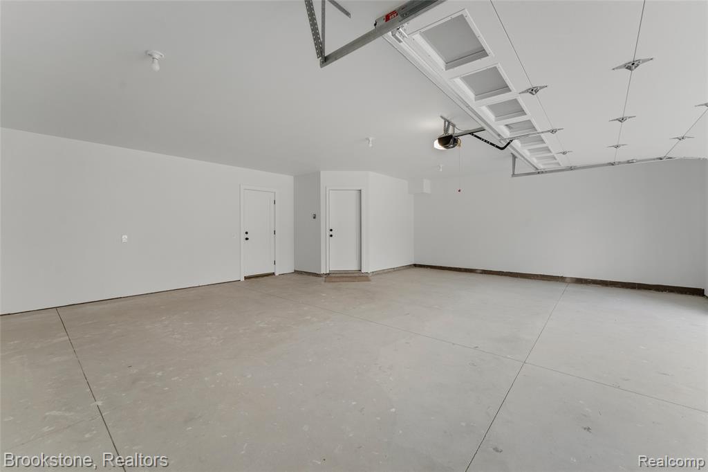 7369 Sweetbriar, West Bloomfield, MI 48324 — Photo 57