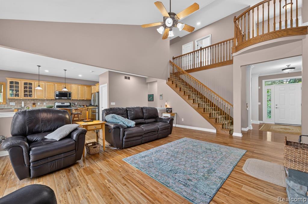2523 Pheasant Run, Ortonville, MI 48462 — Photo 9