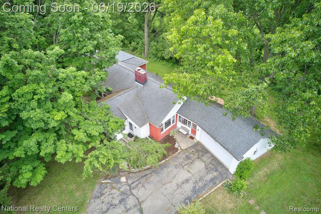 360 Woodland Drive, South Lyon, MI 48178 — Photo 80