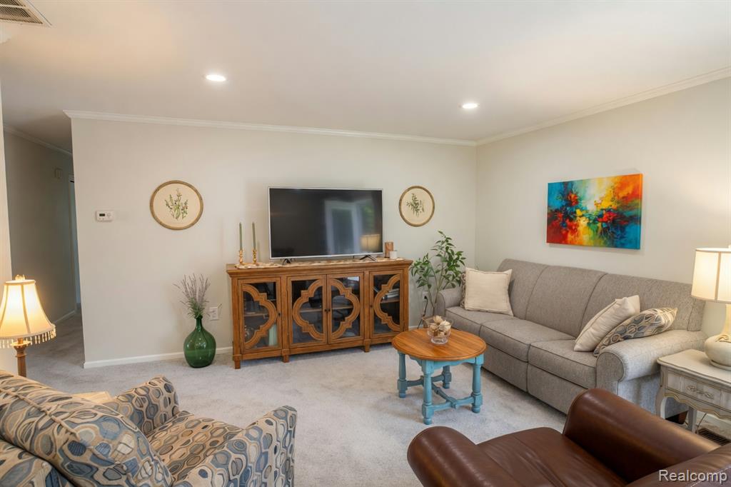 8336 Rondale Drive, Grand Blanc, MI 48439 — Photo 11
