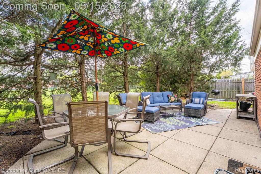 8648 Tamarack Drive, Shelby Twp, MI 48317 — Photo 38