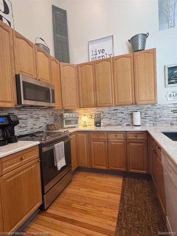 98 FOX HOLLOW Drive, Metamora, MI 48455 — Photo 14