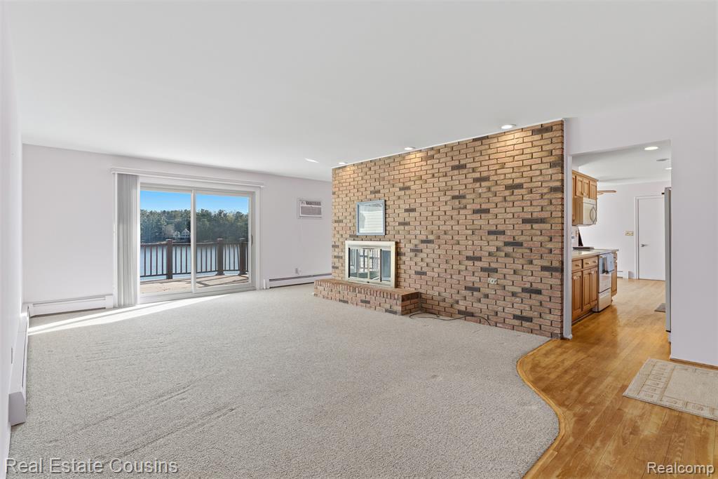 8028 Ore Knob Drive, Fenton, MI 48430 — Photo 14
