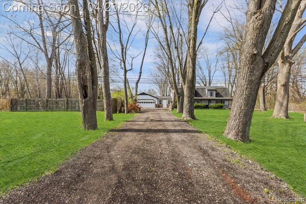 47339 Jefferson Avenue, Chesterfield, MI 48047 — Photo 40