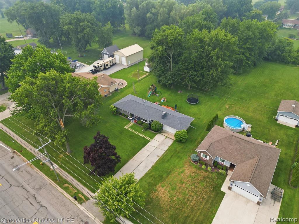 52735 Washington Street, New Baltimore, MI 48047 — Photo 36
