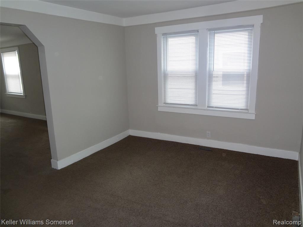 8127 Orchard Avenue, Warren, MI 48089 — Photo 5