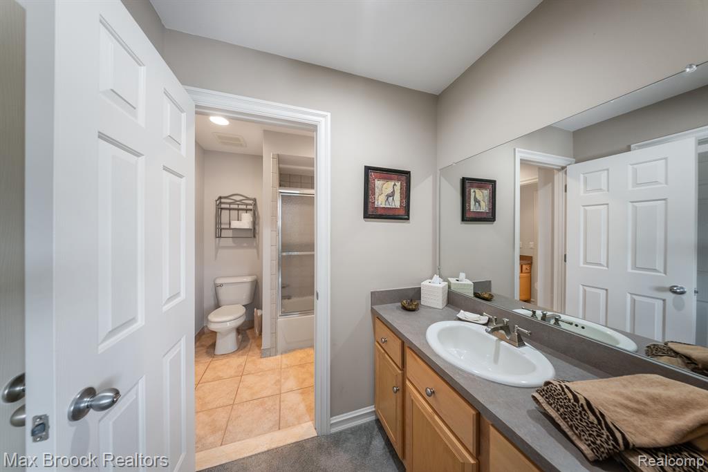 63334 TURNBERRY Way, Washington, MI 48095 — Photo 50
