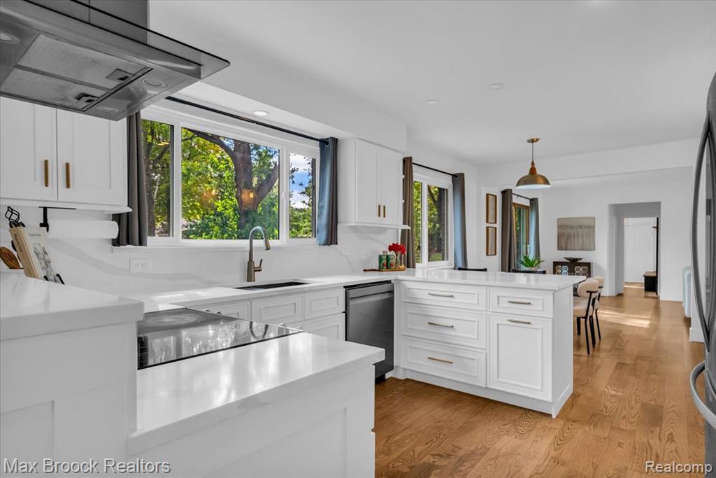 466 Rolling Rock Road, Bloomfield Hills, MI 48304 — Photo 13