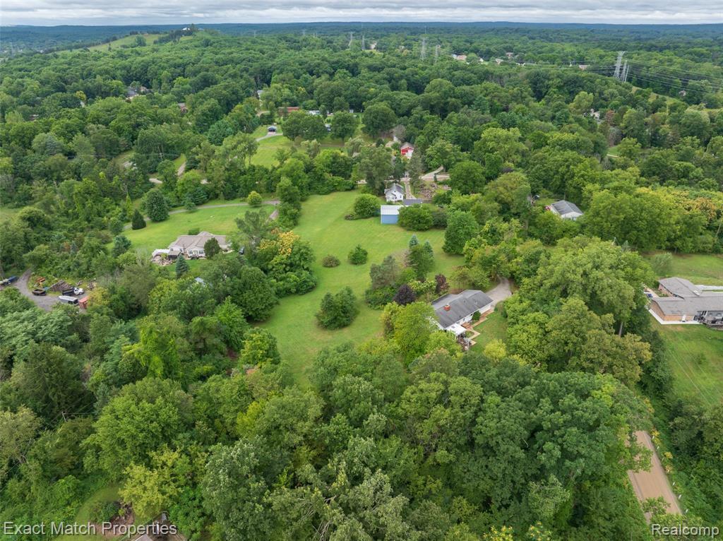 7600 Haley Road, White Lake, MI 48383 — Photo 39