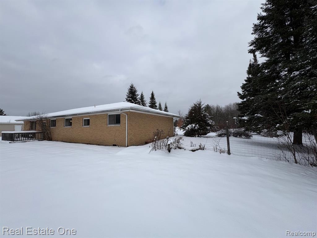 2855 E County Line Road, Hale, MI 48739 — Photo 37