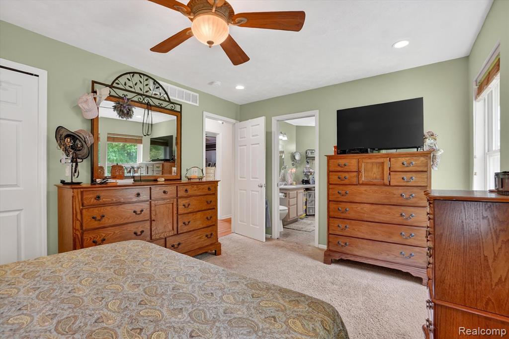 9565 Crofoot Road, Fowlerville, MI 48836 — Photo 23