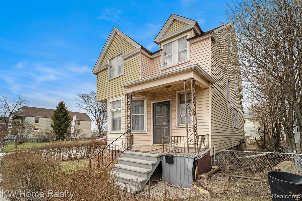 8436 LUMPKIN Street, Hamtramck, MI 48212 — Photo 3