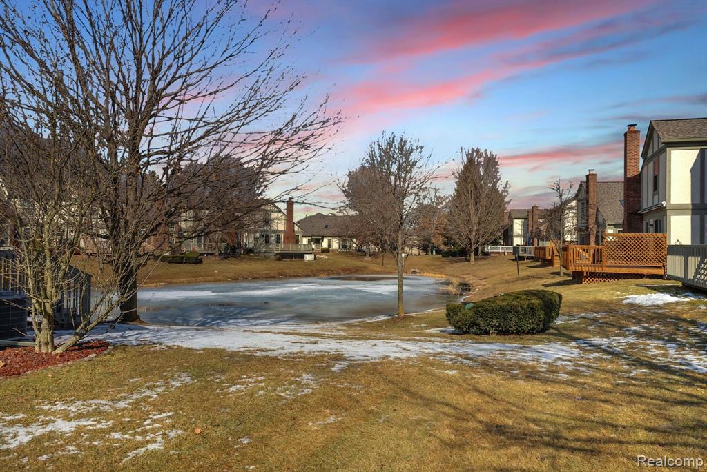 41679 WILD TURKEY Lane, 136, Canton, MI 48188 — Photo 17