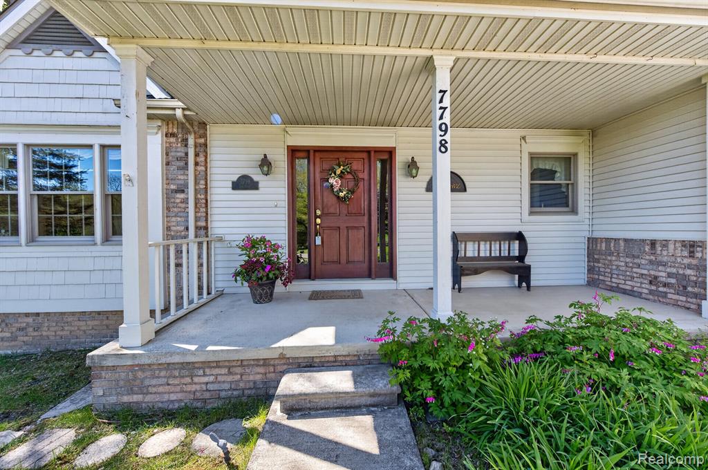 7798 Lee Road, Brighton, MI 48116 — Photo 49