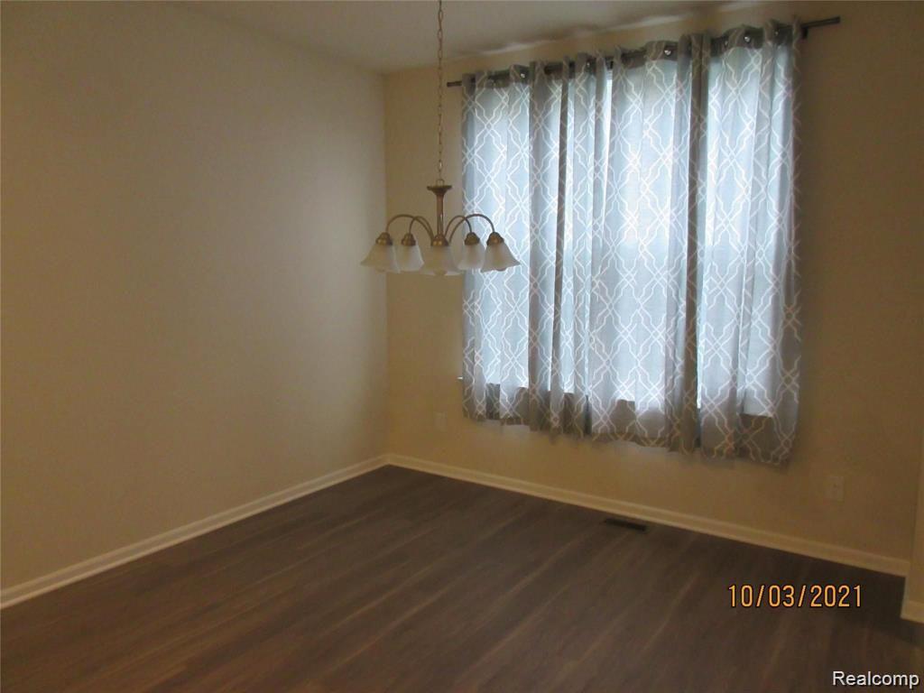 626 BACKSHORE Drive, Canton, MI 48187 — Photo 17