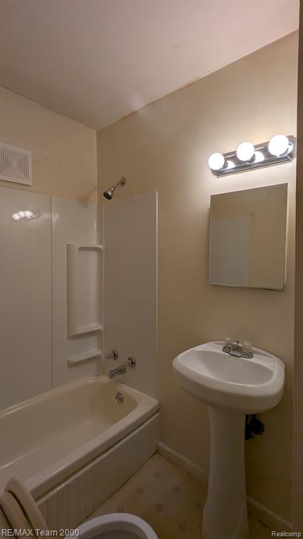 1830 Southfield, Lincoln Park, MI, 48146