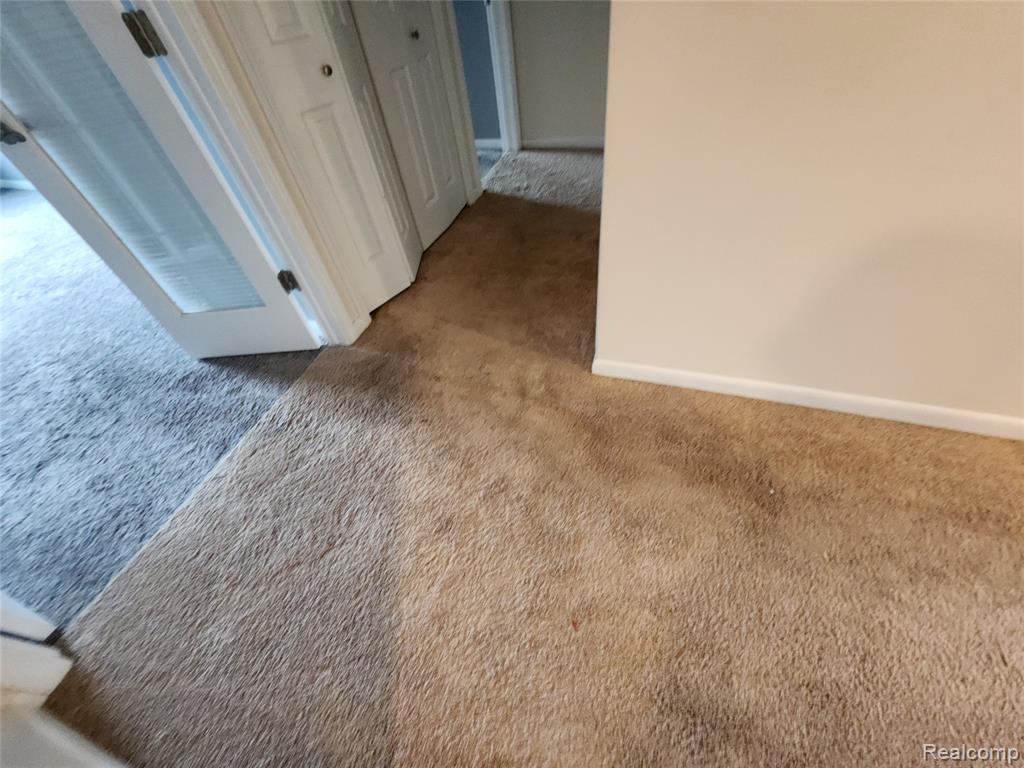 19400 W 11 Mile Road, Lathrup Village, MI 48076 — Photo 36