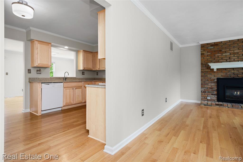 9503 Edward Drive, Brighton, MI 48114 — Photo 15