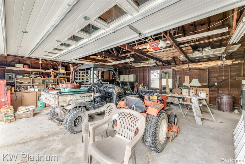 5930 Gratiot Avenue, St. Clair, MI 48079 — Photo 30