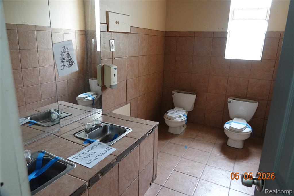 15075 Meyers Road, Detroit, MI 48227 — Photo 22