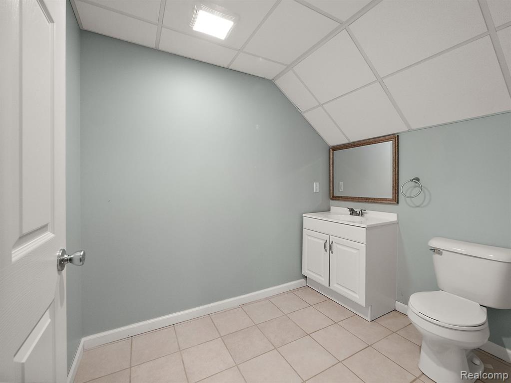 1668 CHAPLEAU Drive, Ann Arbor, MI 48103 — Photo 21