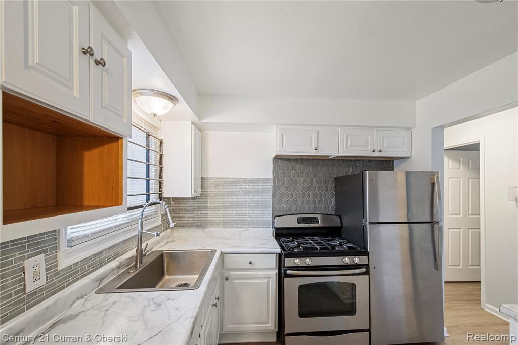 9901 Yellowstone Street, Detroit, MI 48204 — Photo 10