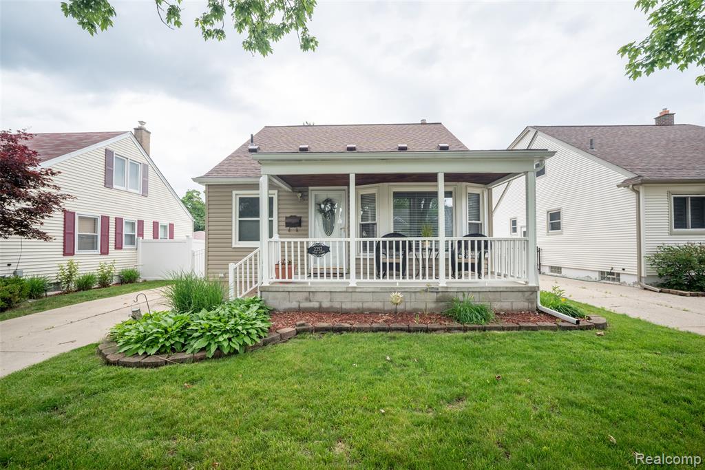 2252 Tyler Avenue, Berkley, MI 48072 — front exterior