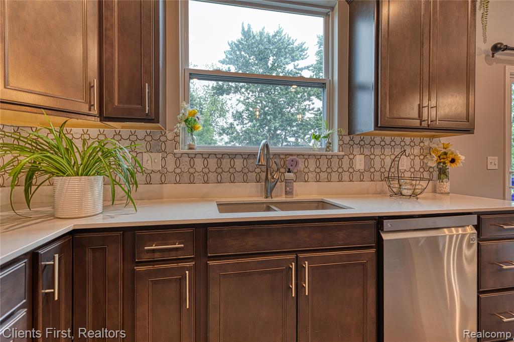 44343 Wilmington Drive, Canton, MI 48188 — Photo 29