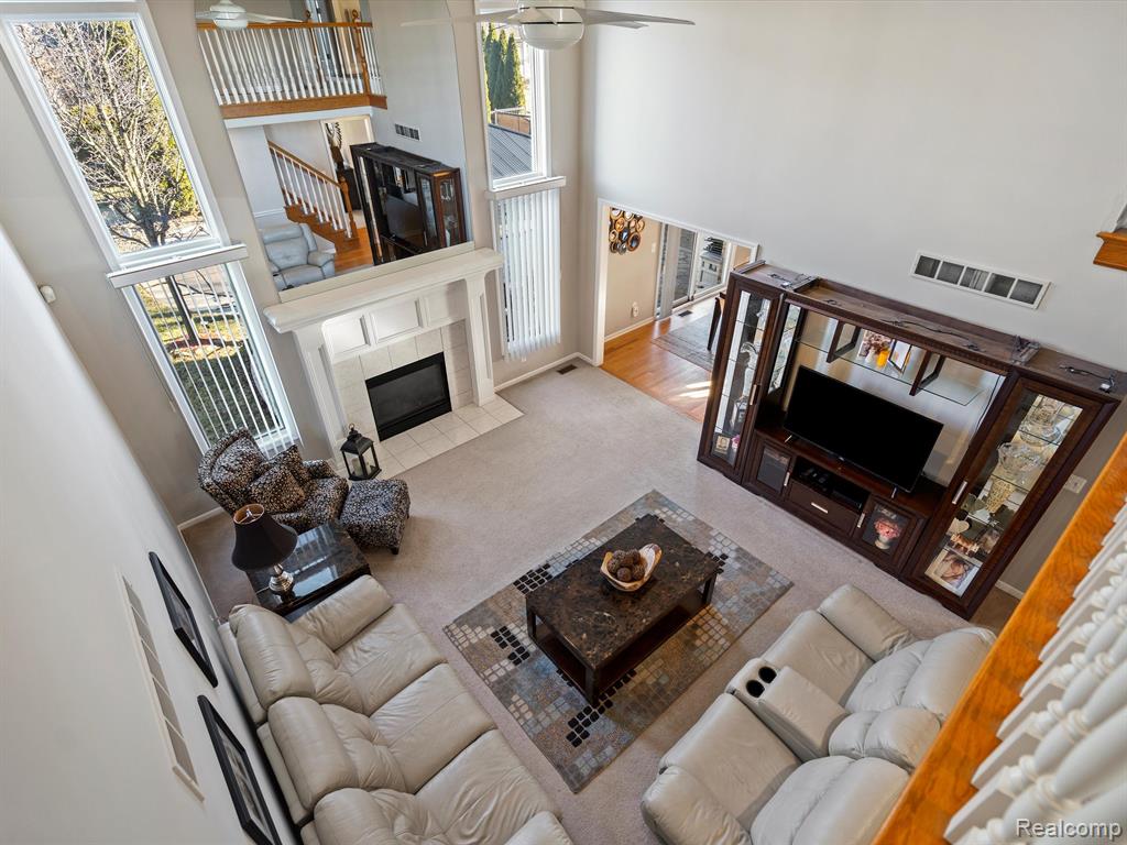 46490 MARINER Drive, Macomb, MI 48044 — Photo 14