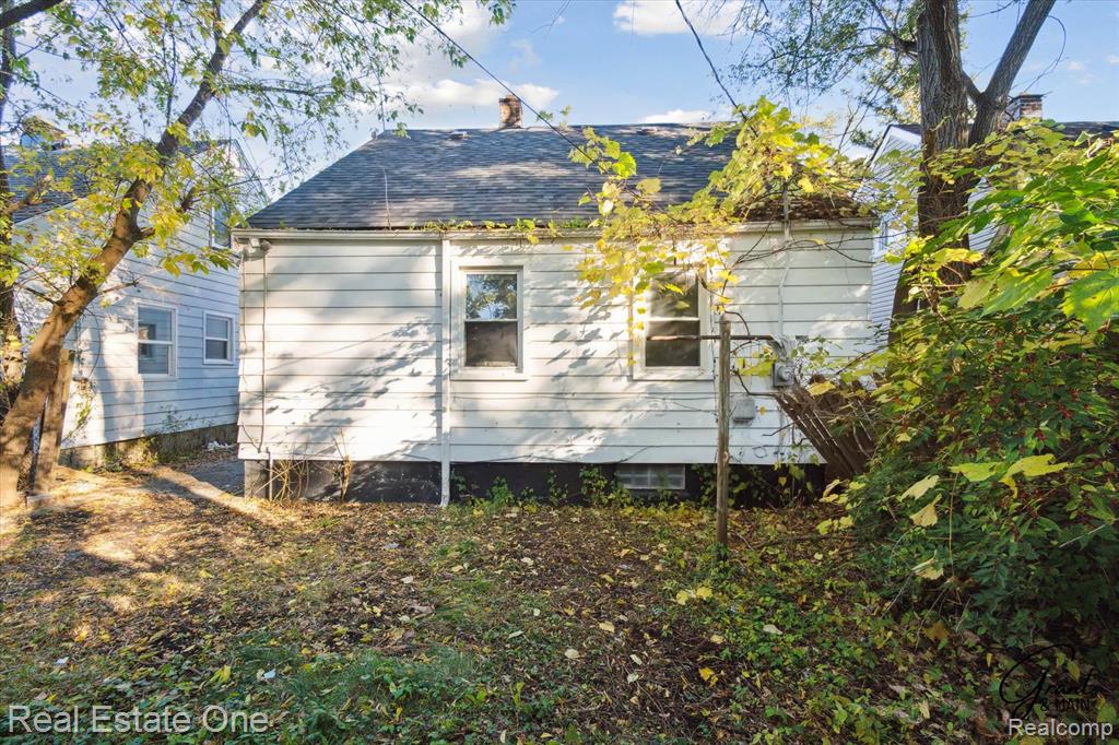 19439 W Chicago Street, Detroit, MI 48228 — Photo 36