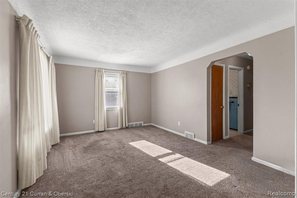 9616 Colwell Avenue, Allen Park, MI 48101 — Photo 6