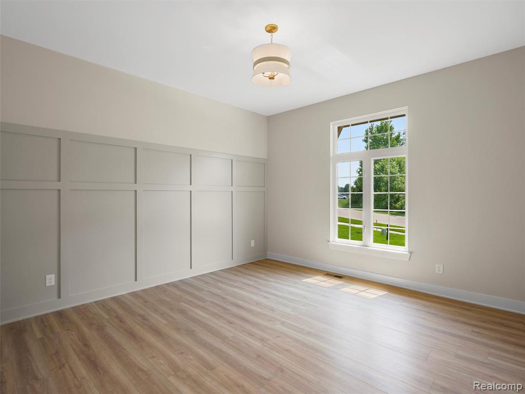 45070 TWIN RIVER Drive, Macomb, MI 48044 — Photo 19