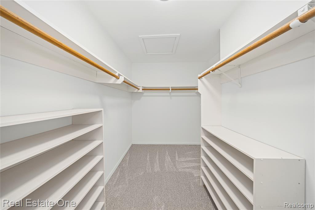 6027 Pebble Lane Court, West Bloomfield, MI — Photo 35