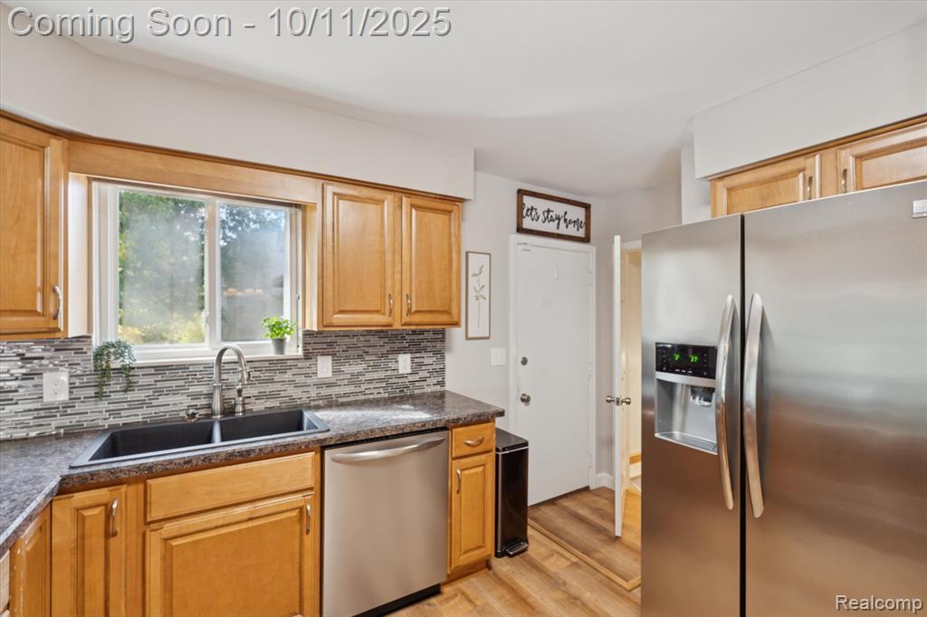 6457 Bristol Road, Swartz Creek, MI 48473 — Photo 21