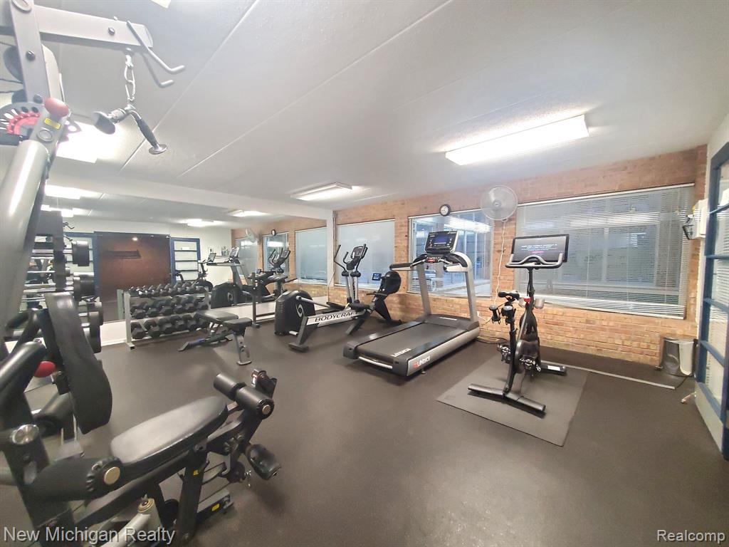 2142 PAULINE Boulevard, 203, Ann Arbor, MI 48103 — Photo 22