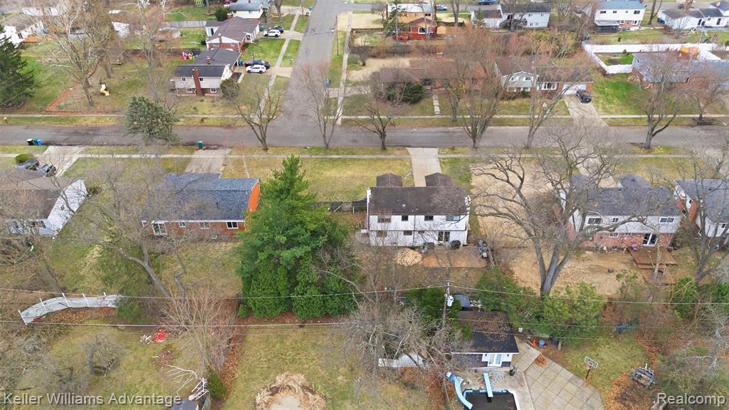 8610 Buffalo Drive, Commerce Twp, MI 48382 — Photo 55