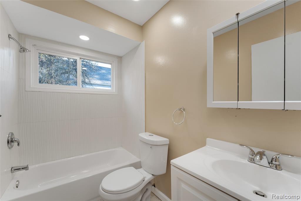 18547 Anglin Street, Detroit, MI 48234 — Photo 10