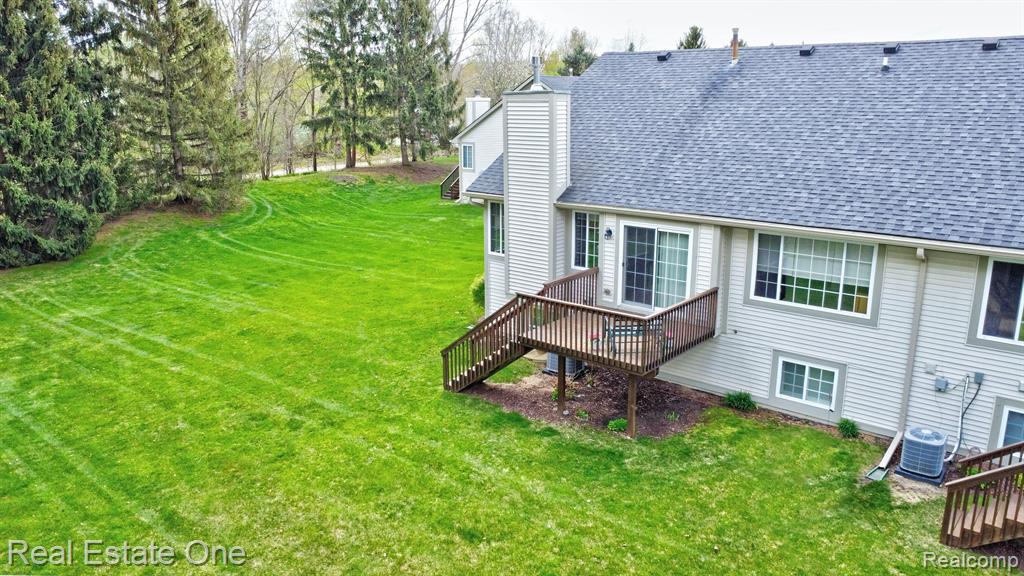6501 CLUB E, 8, Grand Blanc, MI 48439 — Photo 54