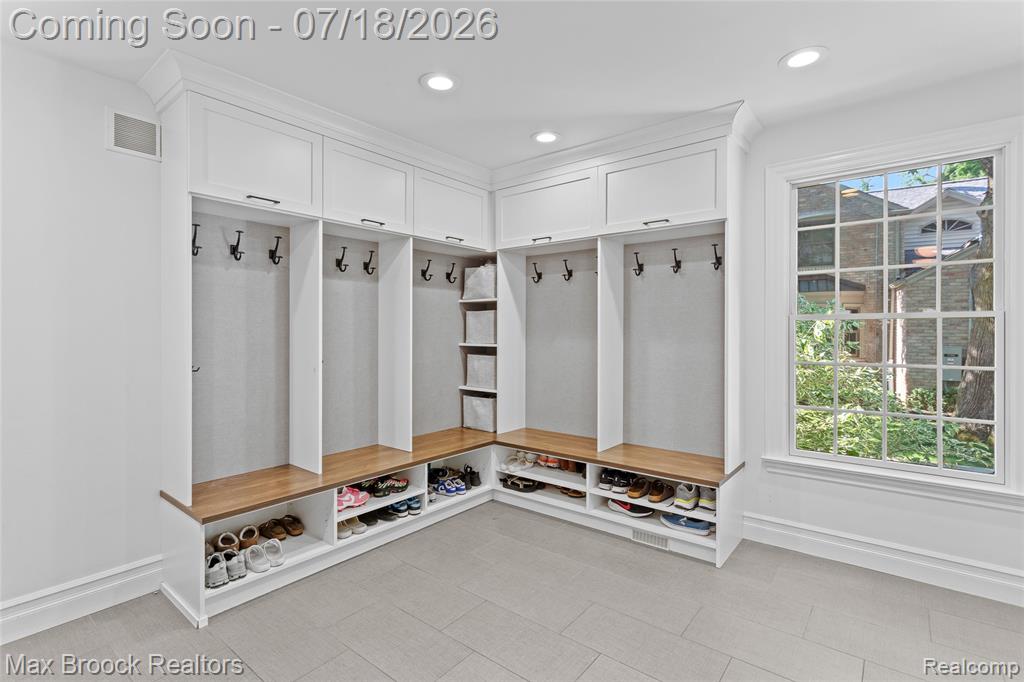432 Yarmouth Road, Bloomfield Hills, MI 48301 — Photo 20
