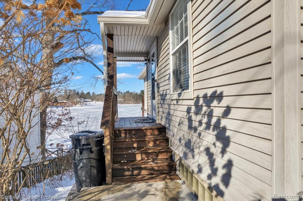 11050 Charles Drive, Byron, MI 48418 — Photo 31