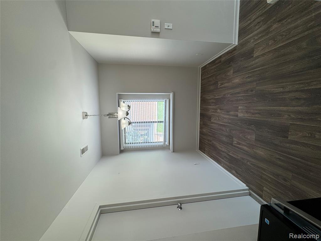 6580 Ridgefield Circle, West Bloomfield, MI — Photo 12