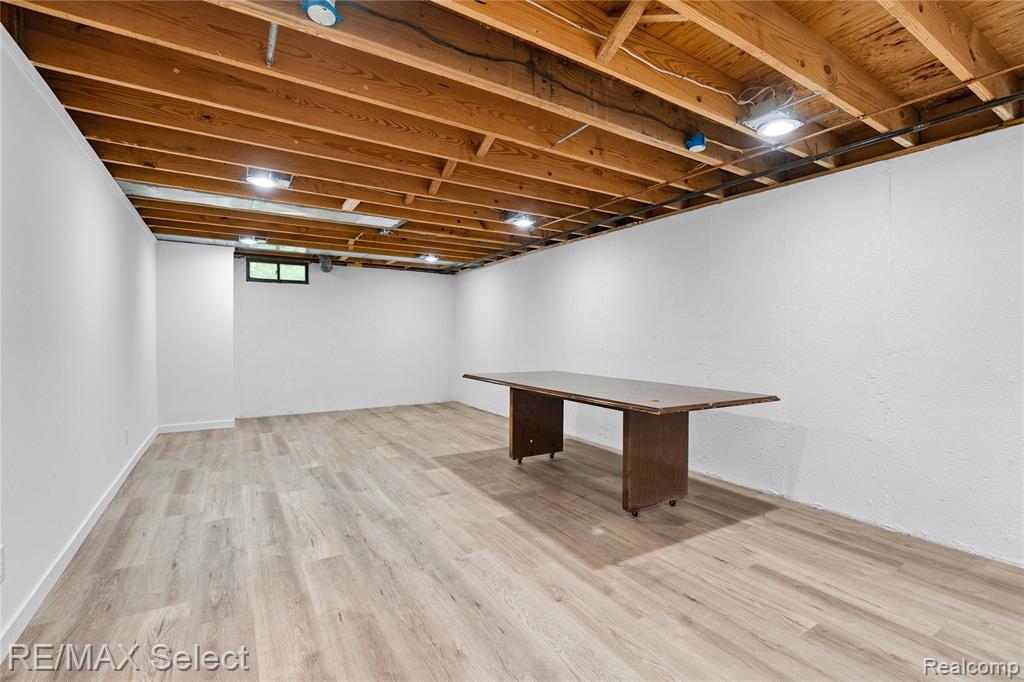 2456 N Tipsico Lake Road, Hartland, MI 48353 — Photo 42